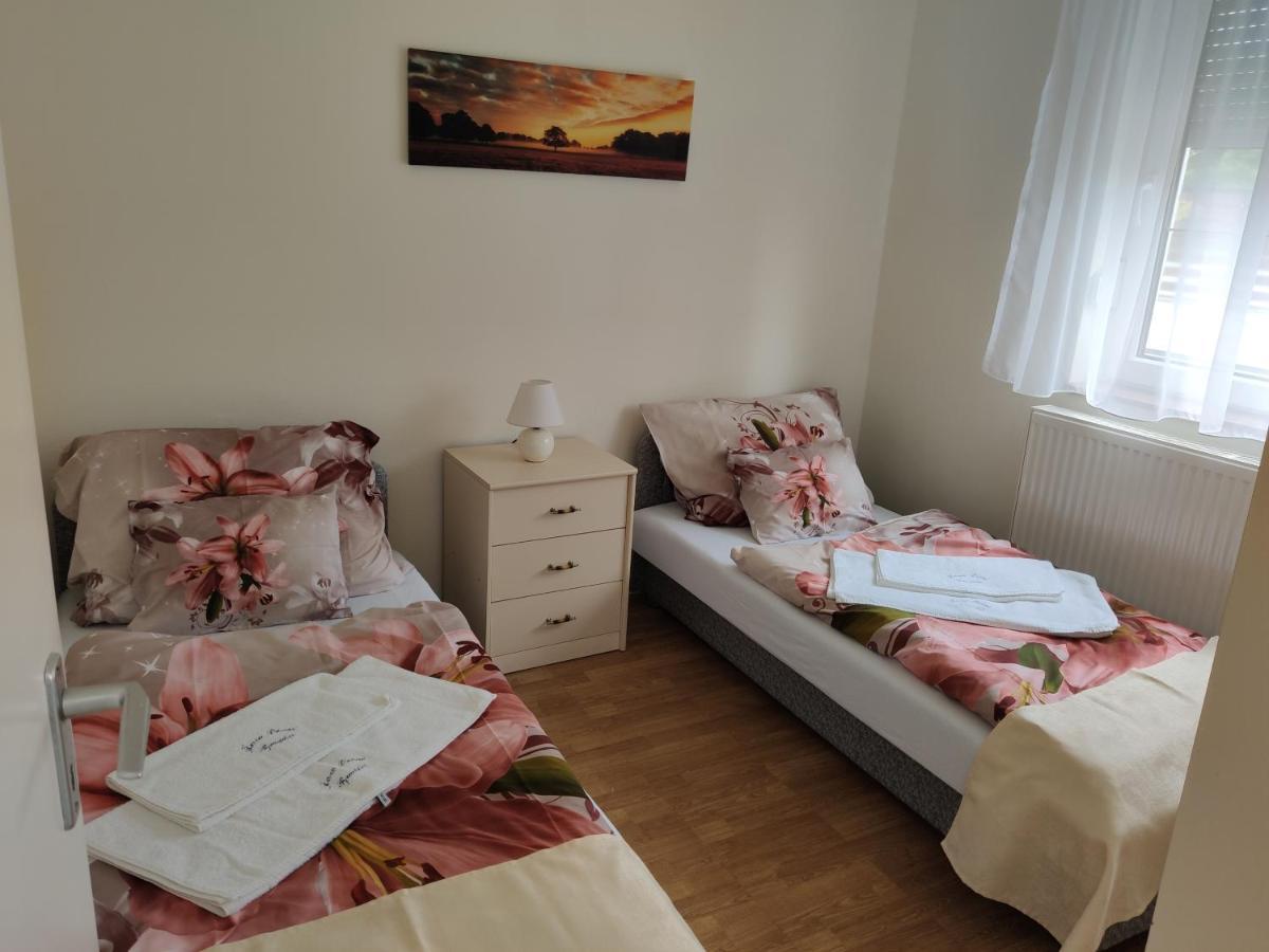 Apartament Havasi Vendeghaz Gyenesdiás Zewnętrze zdjęcie